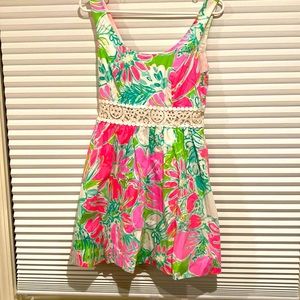 Beautiful Lilly Pulitzer Dress size 4. No tags but never worn.